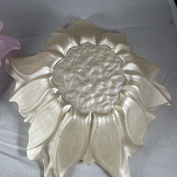 Akcam Potpourri Dish Pink Iridescent Flower Scalloped Decor Handmade Vintage - Picture 6 of 6